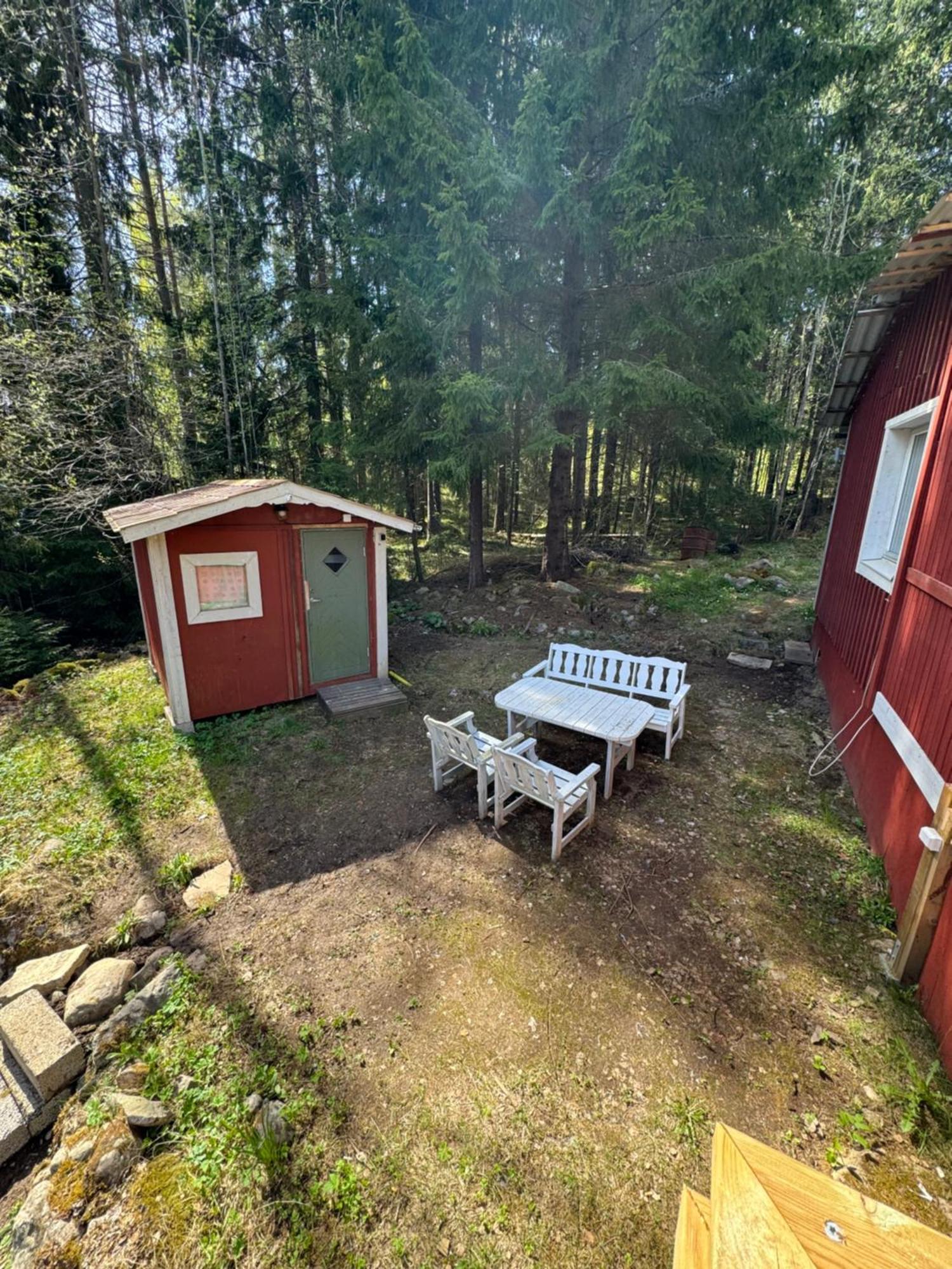 Mysig Stuga I Naevesta Orebro Exterior photo